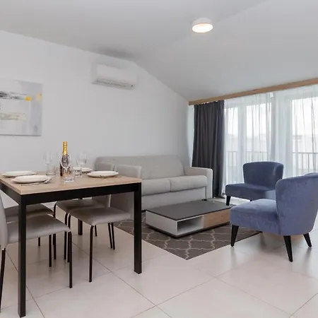 Supreme Adriatico With Sea View Apartment *