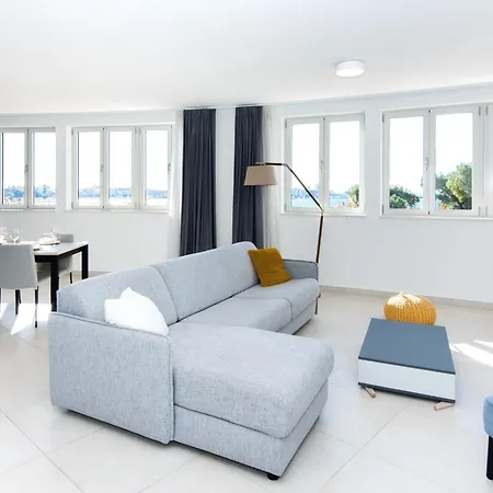 Supreme Adriatico With Sea View Apartmán *