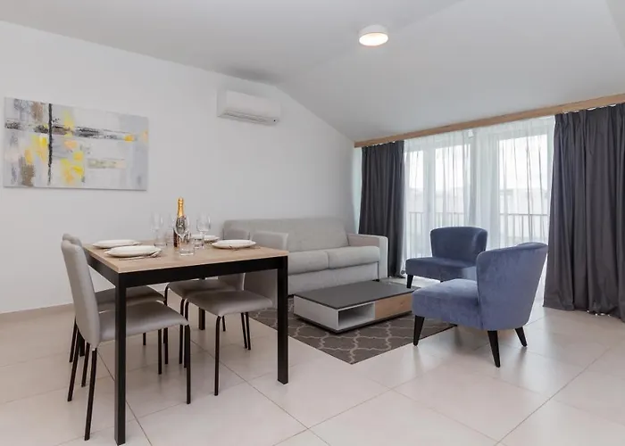 Supreme Adriatico With Sea View Apartmán *